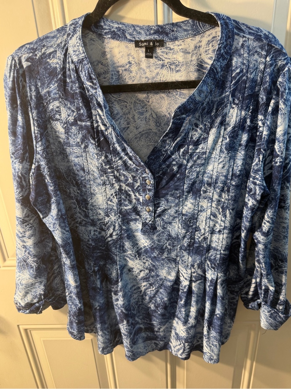 Sami & Jo Navy and White Pintuck Henley Tunic